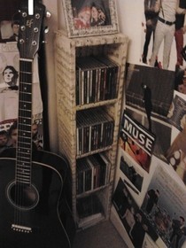 Decopauge Music Shelf