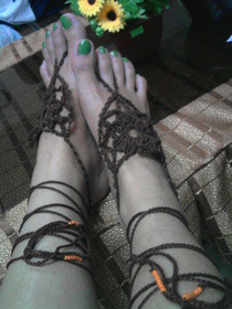 Brown Flower Design Barefoot Crochet :)