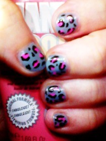 Leopard Print Nails