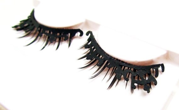 Paper Cut Eyelashes