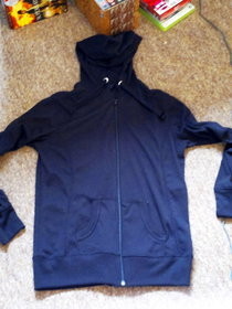 Turn A Non Zip Hoody Into A Zipped Hoody