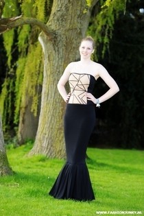 Fashion Competition Dress 3 (Kunstbende)