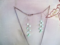 D'vine Necklace