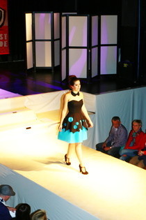 Fashion Competition Dress 4 (Kunstbende)