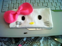 Hello Kitty Phone Pouch