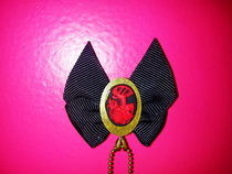 Crypt Queen Necklace In "Black Dahlia"