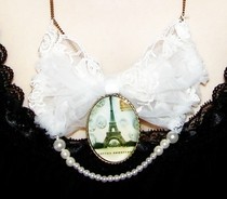 Victorian Bow Necklace