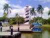 Small_196564_214263115256555_100000186039396_1014967_3147634_n