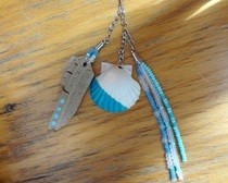 Neon Dipped Shell Necklace