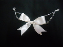 Easy Ettika Bow Bracelet