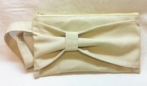 Bow Clutch