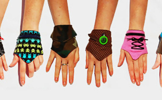 Purse   Wrist 