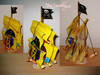 Small_piratship_cu_galben
