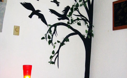 Creepy Black Poster Board Tree And Crows