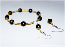 Basic Matching Wire Bracelet And Earrings