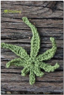 Crochet Pot Leaf