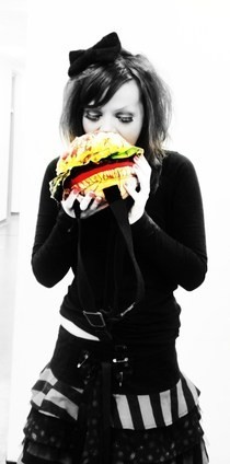 How To Make A Zombie Burger Bag!
