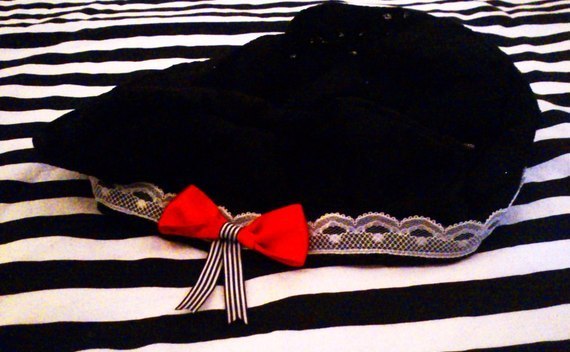 Lace Beret