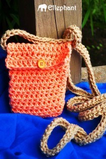 Crochet Peach Pouch