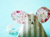 Medium_123sew_mouse_pincushion1