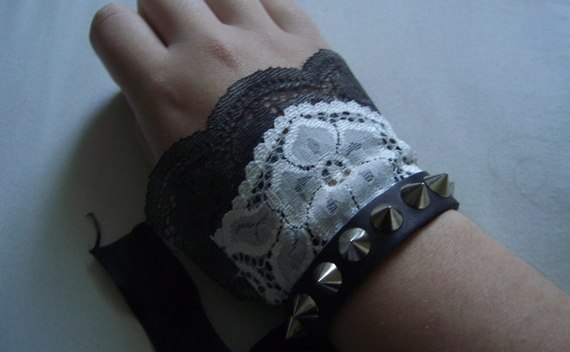 Ladylike Spikes
