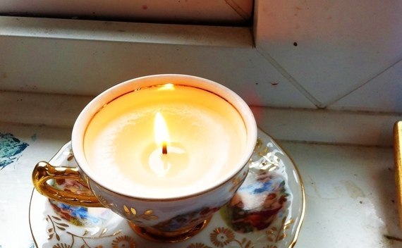 Teacup Candle