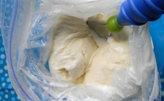5 Minute Ice Cream In A Bag