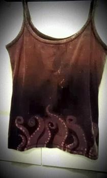 Bleach Print T Shirt + Tips