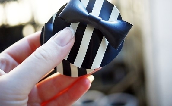Latex Black And White Bow Pasties