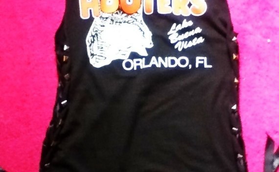Corset Sides Studded Hooters L Mens Tshirt Top Recon!!