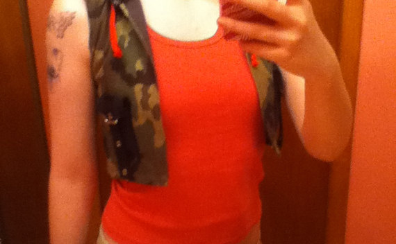 Easy Hooded Vest