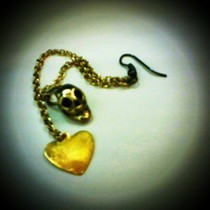 Skully Earring 