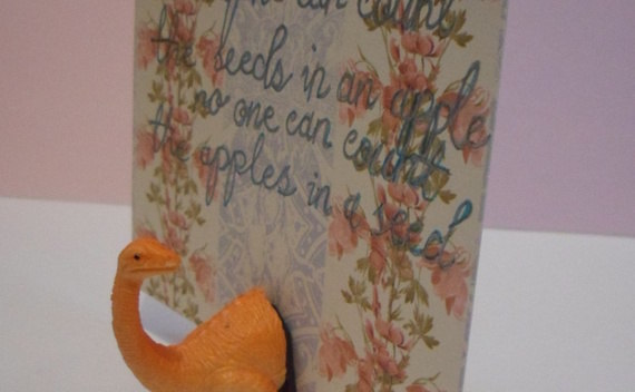 Toy Dinosaur Note/Photo Holder