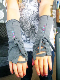 T Shirt Gloves