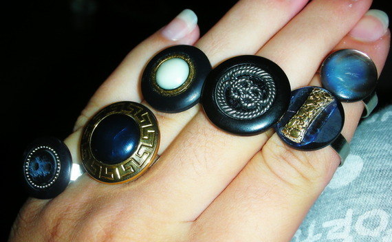 Button Rings