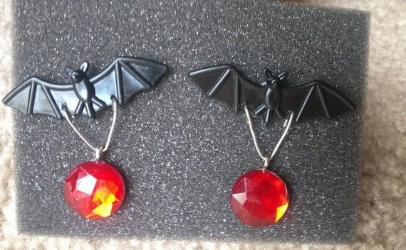 Simple Gothic Bat Earrings