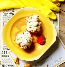 Honeycomb Meringues