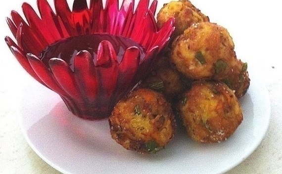 Noodle And Chicken Balls 