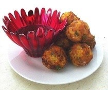 Noodle And Chicken Balls 