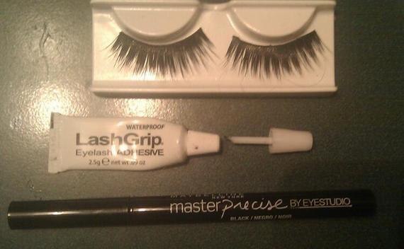 Fool Proof Way To Put On Eyelashes
