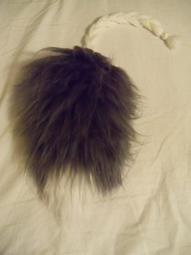 Making A Fox Tail Out Of Yarn