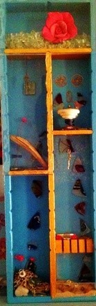 Personal Decorated Shelf 