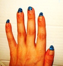 Blue Escape,Glitter & Tiger Print Nails