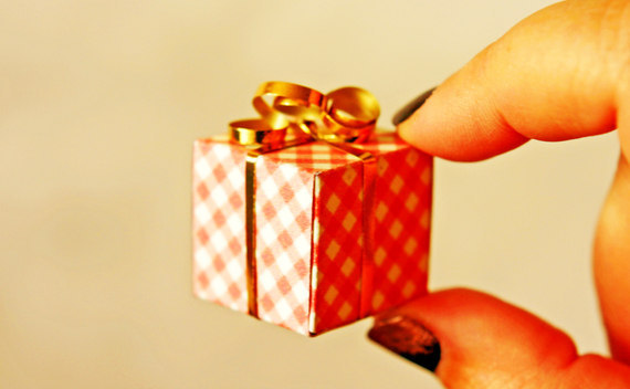 Tiny Gift Boxes