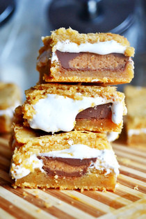 Peanut Butter Cup S'mores Bars