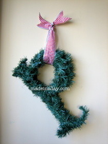Quick Monogram Wreath