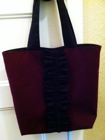 Linen Tote Bag With Ruffle