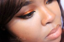 Bronze Glitter Holiday Makeup