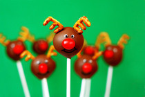 Red Nosed Reindeer Cake Pops