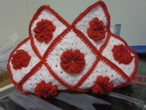 Granny Square Handbag ( Sewing Your Granny Sqares Together)